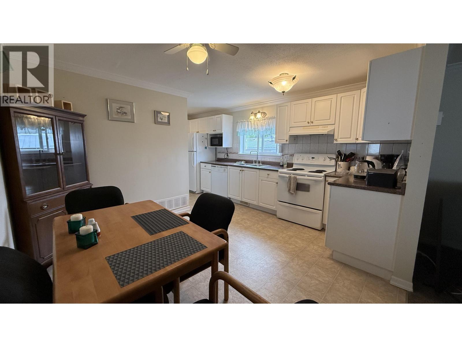 #47 375 HORSE LAKE ROAD - 9