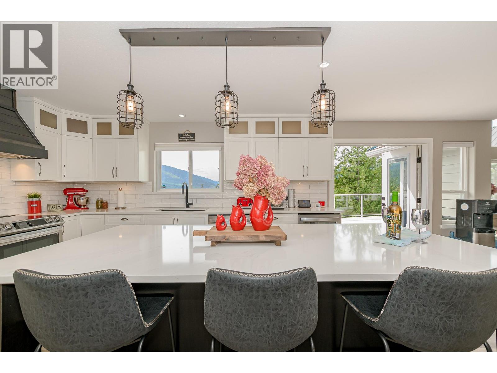 1 3525 Enderby Mabel Lake Road, Enderby