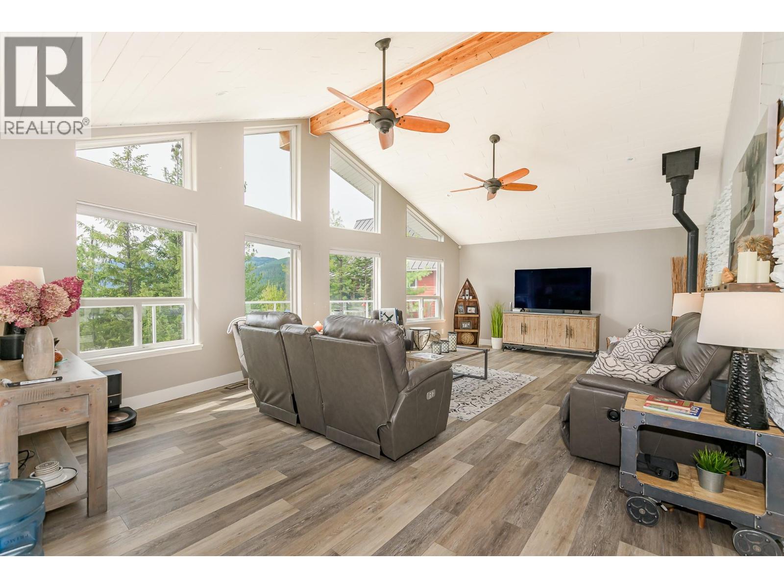 1 3525 Enderby Mabel Lake Road, Enderby