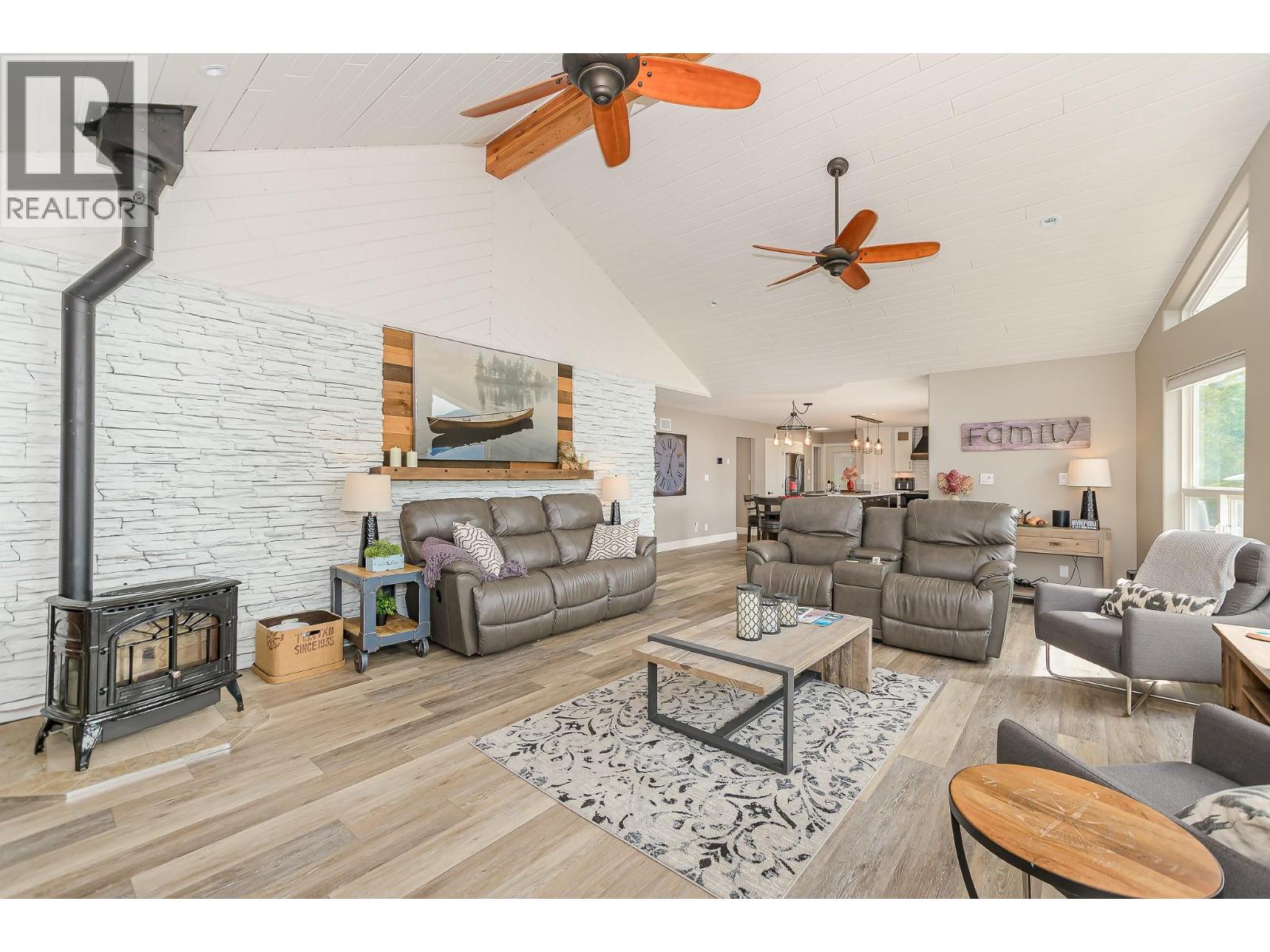 1 3525 Enderby Mabel Lake Road, Enderby