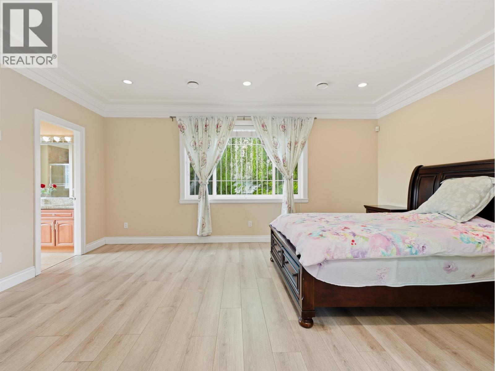 5631 CLEARWATER Drive, Richmond