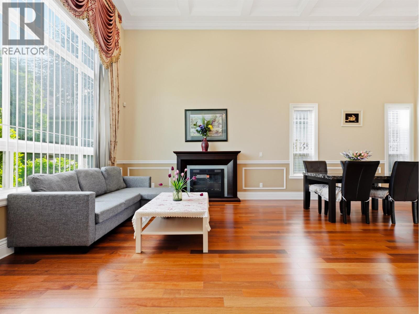 5631 CLEARWATER Drive, Richmond