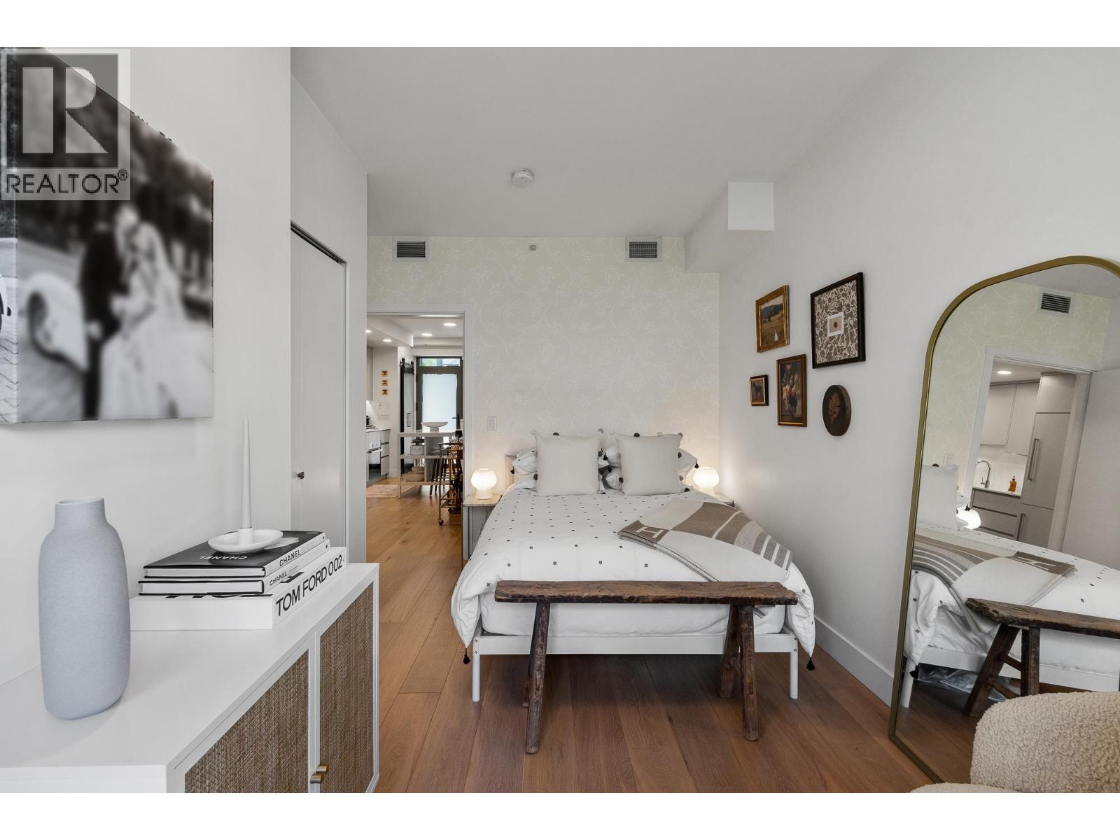 9 2366 BIRCH STREET, West Vancouver