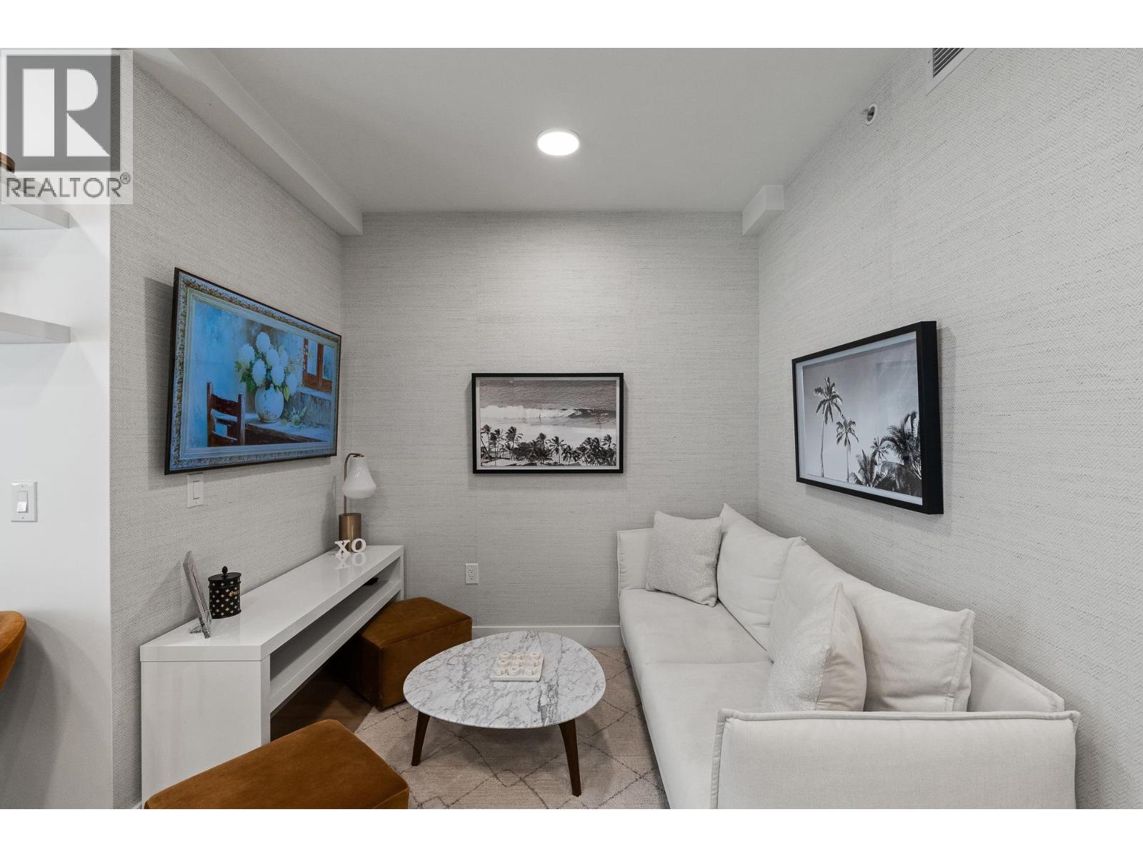 9 2366 BIRCH STREET, West Vancouver