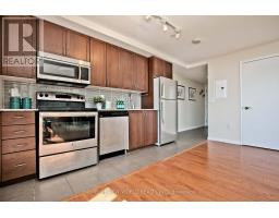 836 - 830 Lawrence Avenue W, Toronto, ON M6A1C3 Photo 10