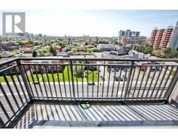 836 - 830 Lawrence Avenue W, Toronto, ON M6A1C3 Photo 12