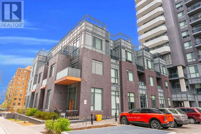 #113 8 NAHANI WAY - 29
