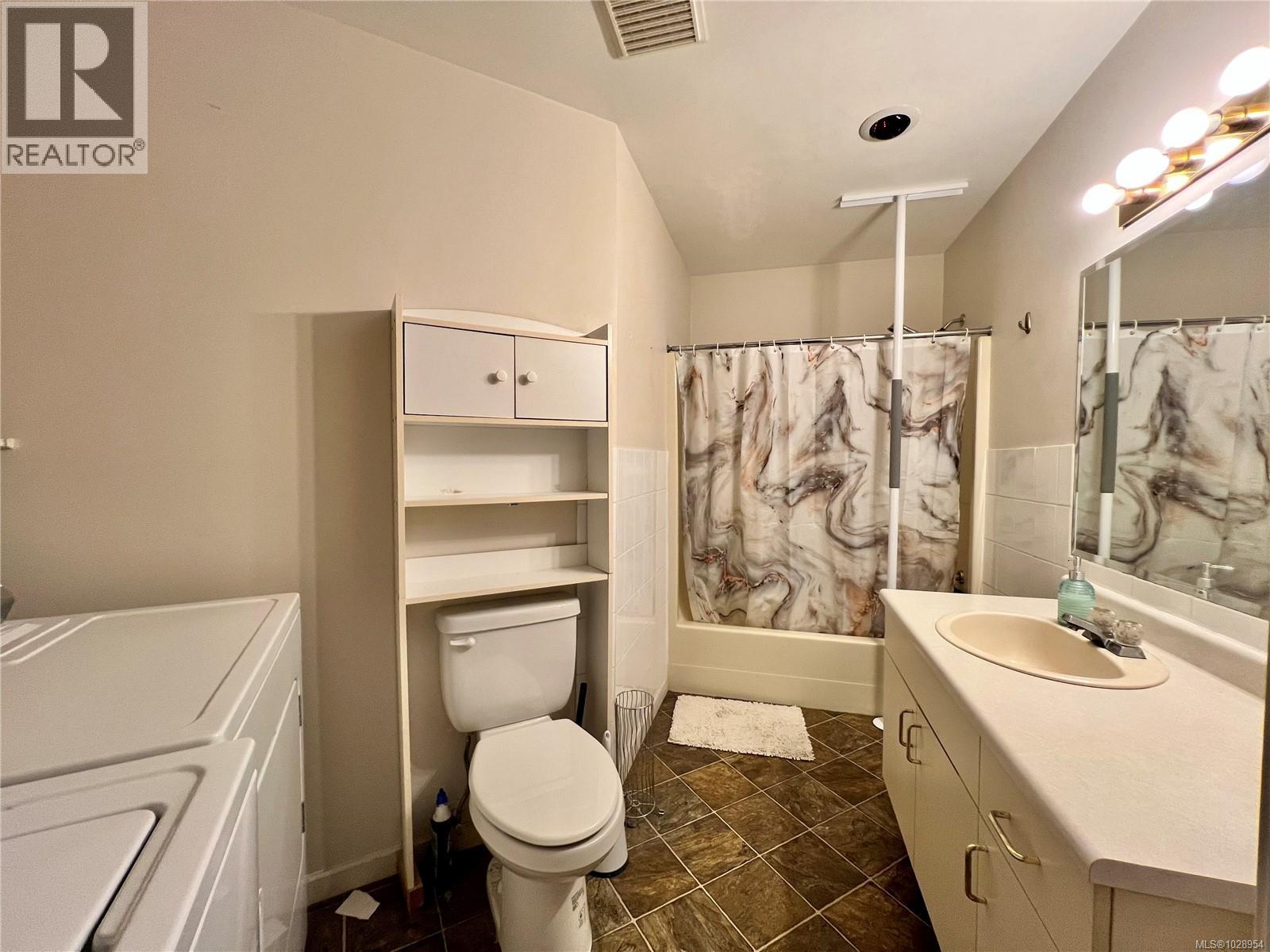 #3 130 Corbett Rd - 7