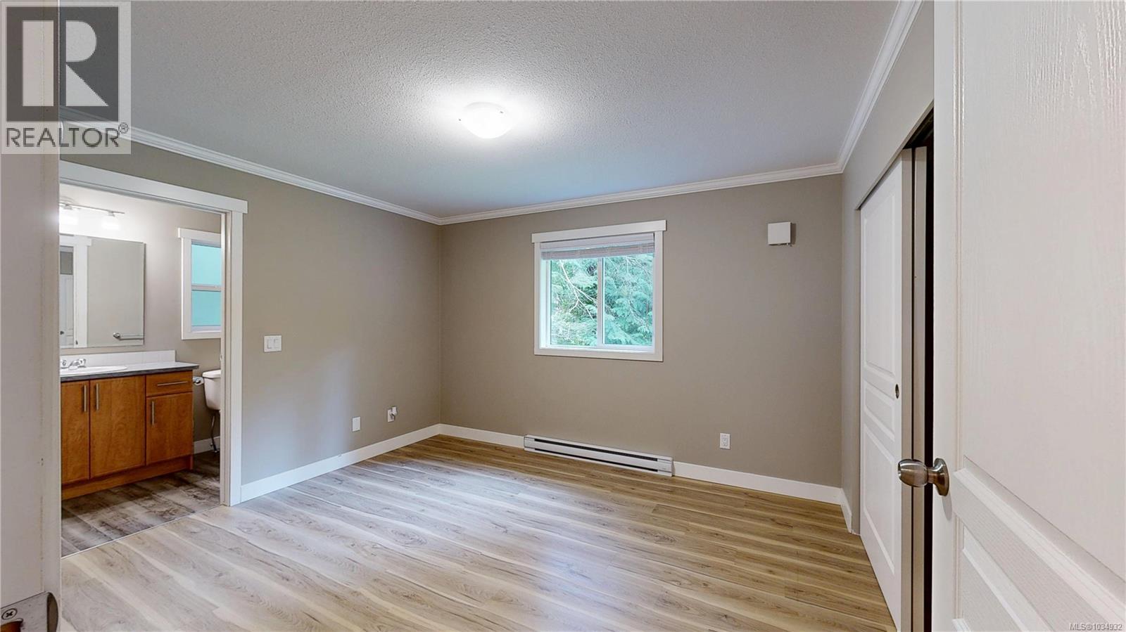 601 Wildwood Cres - 9