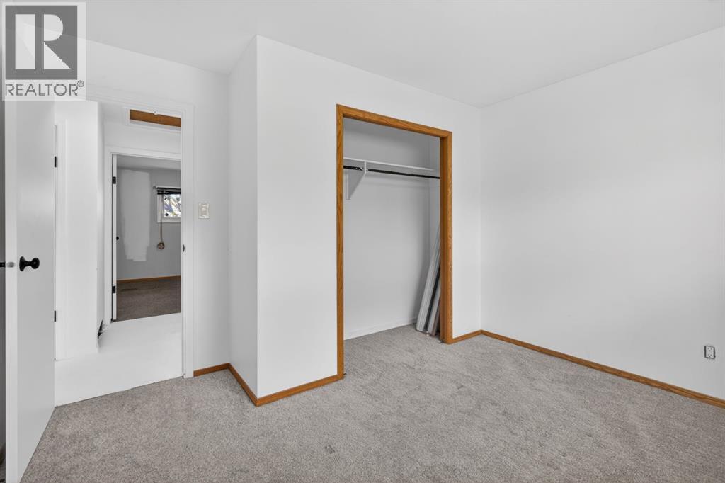 2533 9 Avenue SE - 13