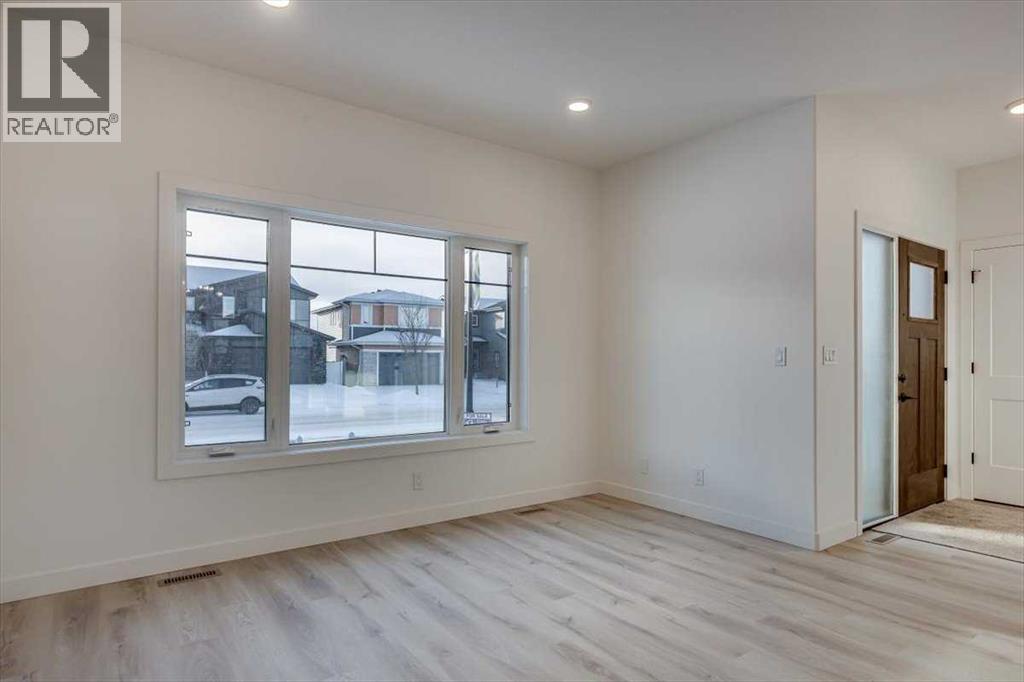 36 Memorial Parkway - 7