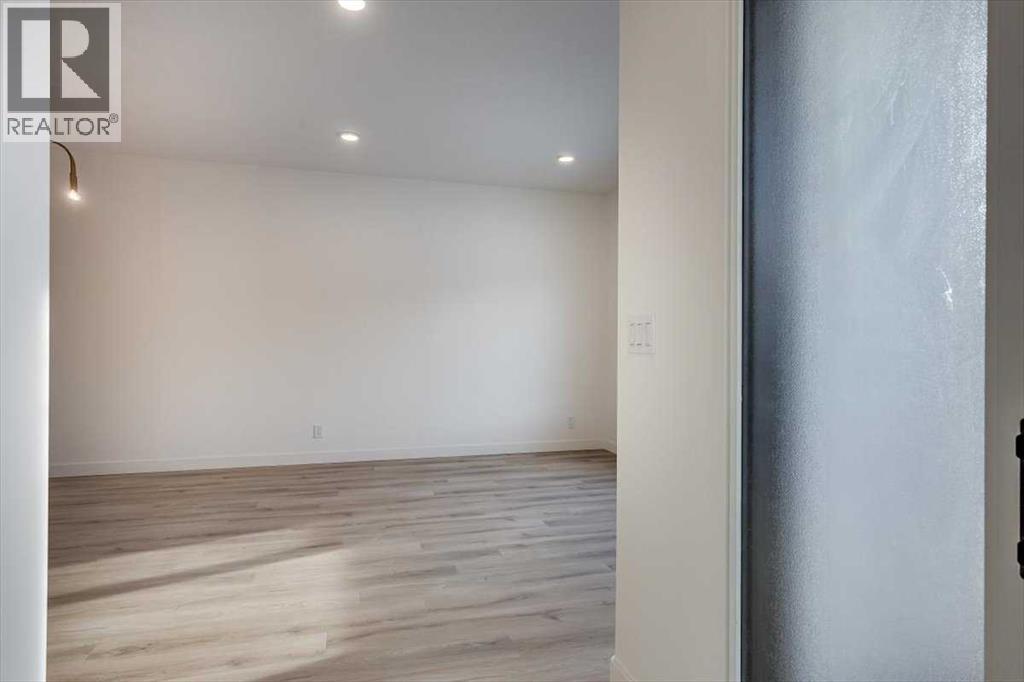 36 Memorial Parkway - 5