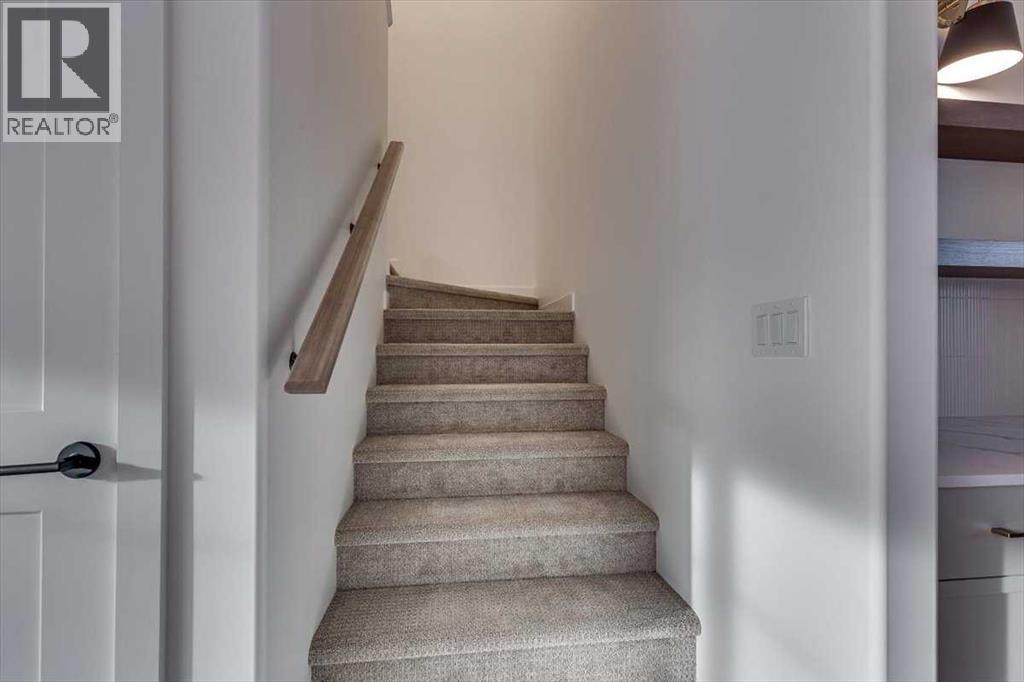 36 Memorial Parkway - 21