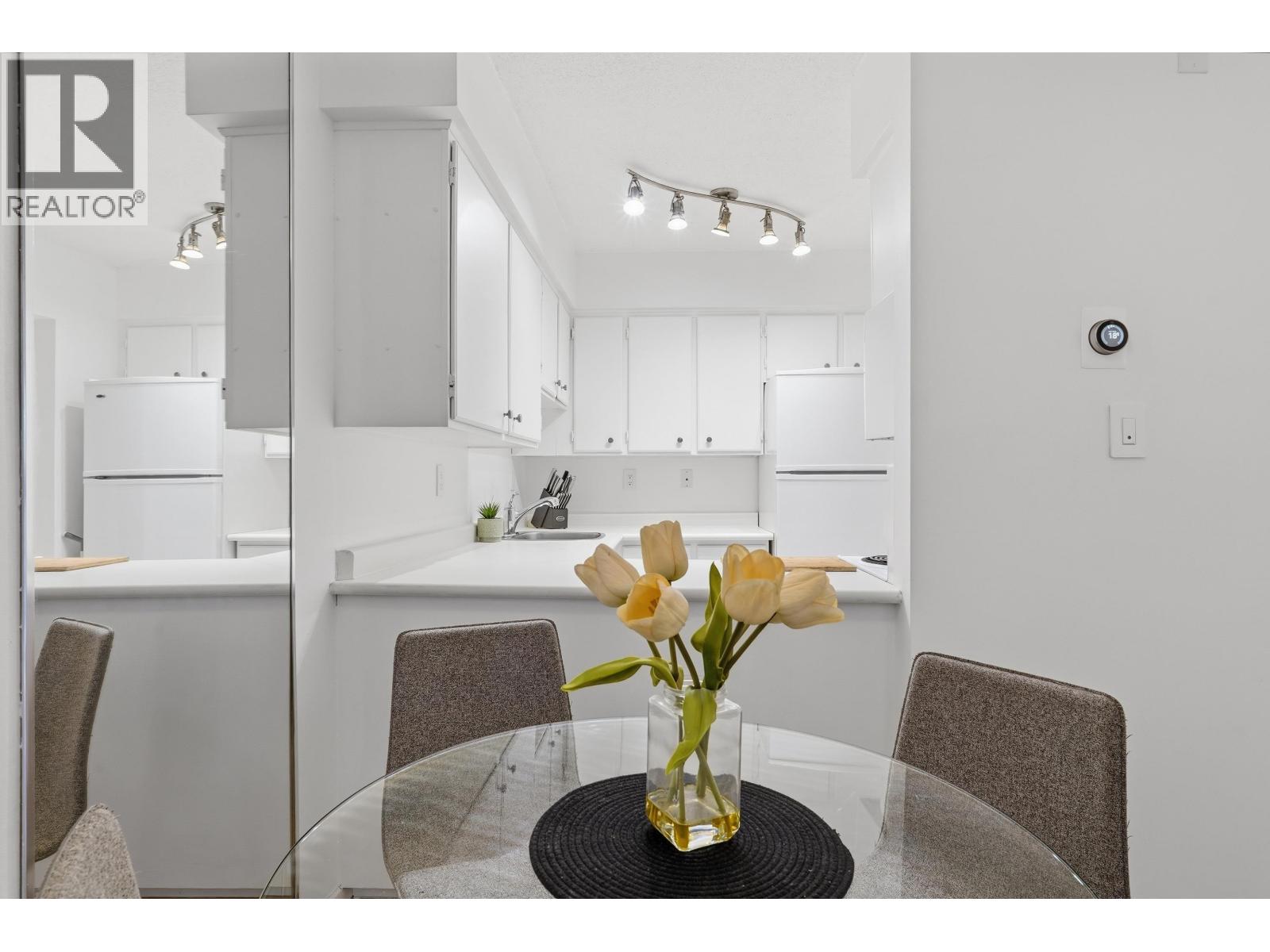1 Bed, 1 Bath Condo for Sale in Vancouver – 412 1718 NELSON STREET, Vancouver – MLS# R3111946 - Image 10