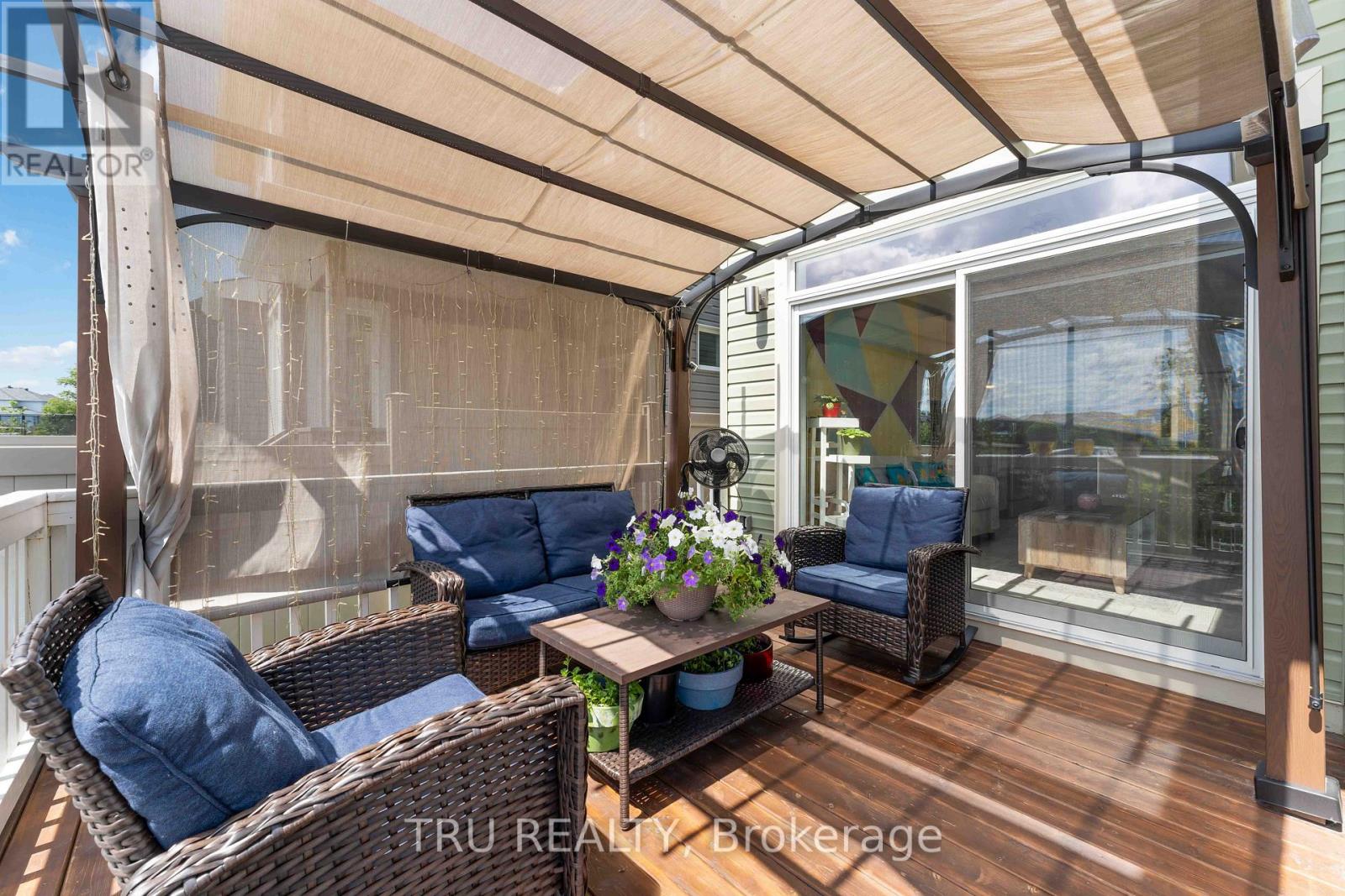 43 ARIDUS CRESCENT - 31