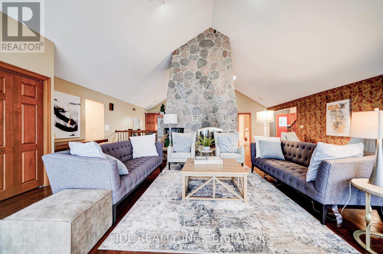 2033 NIAGARA RIVER PARKWAY - 12