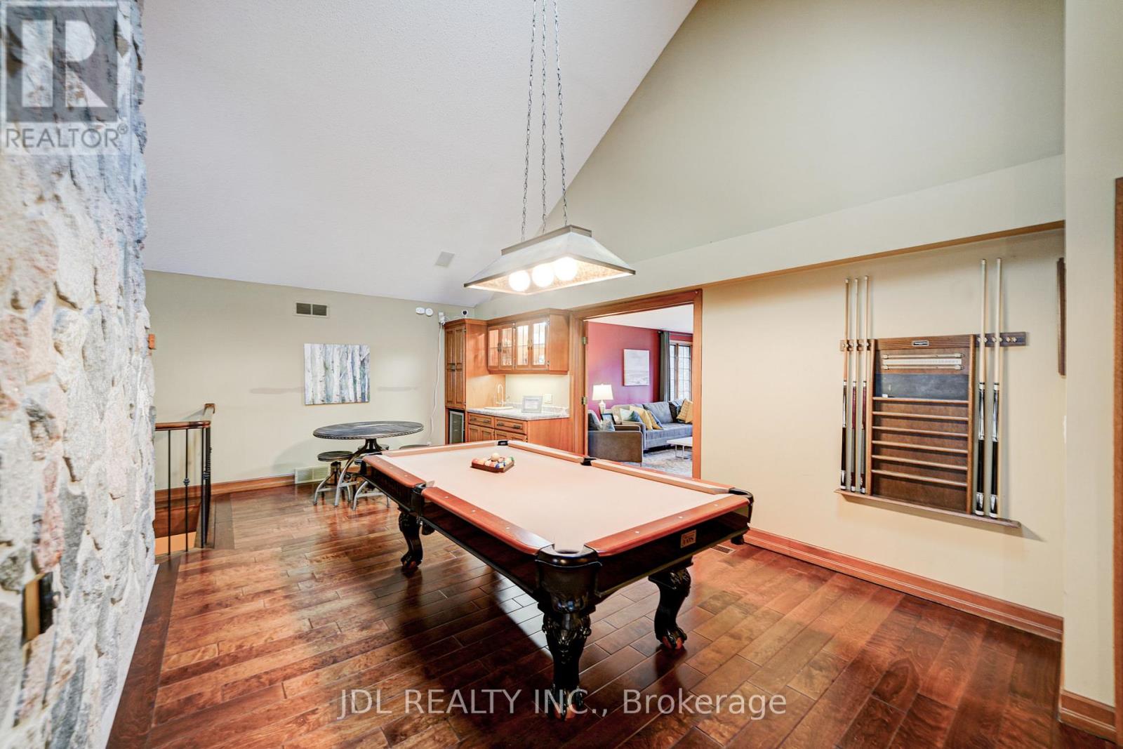 2033 NIAGARA RIVER PARKWAY - 16