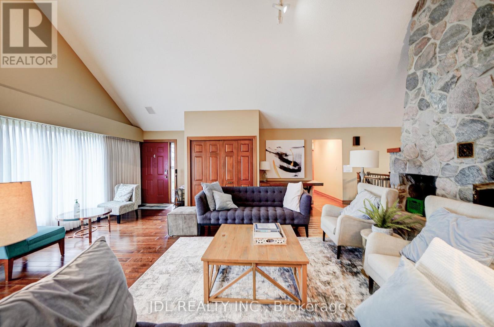 2033 NIAGARA RIVER PARKWAY - 13