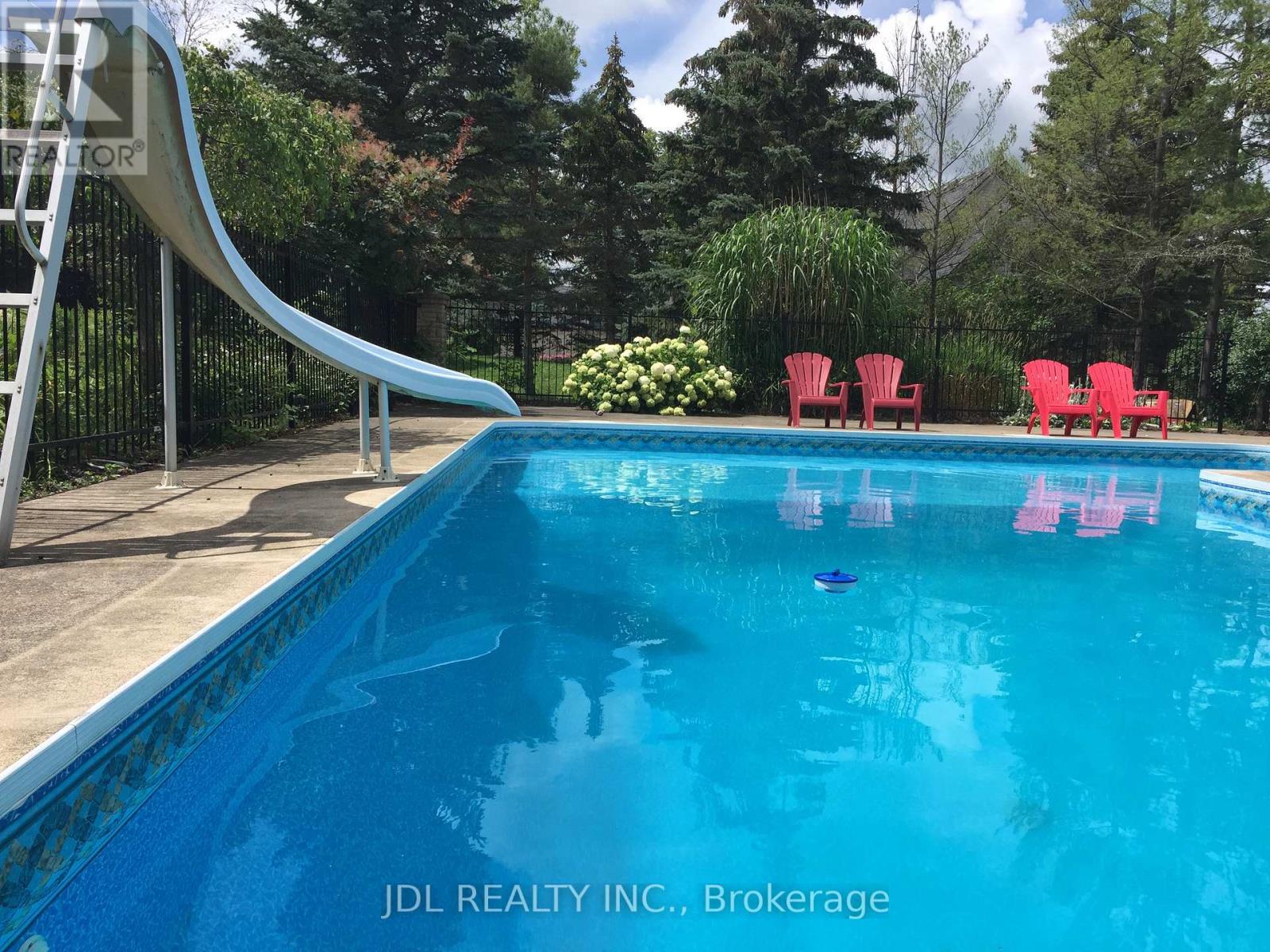 2033 NIAGARA RIVER PARKWAY - 42