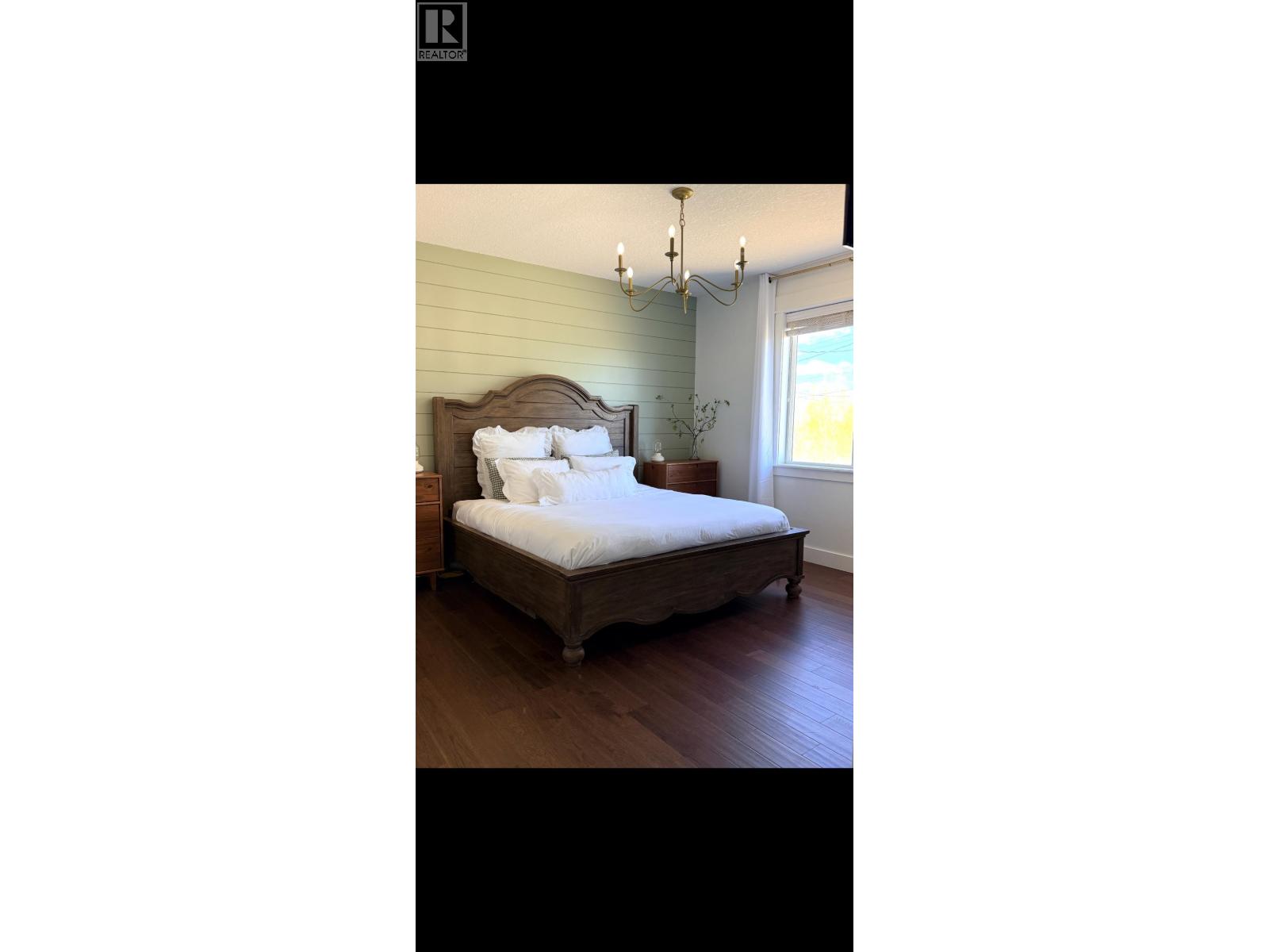 8612 116 AVENUE - 13