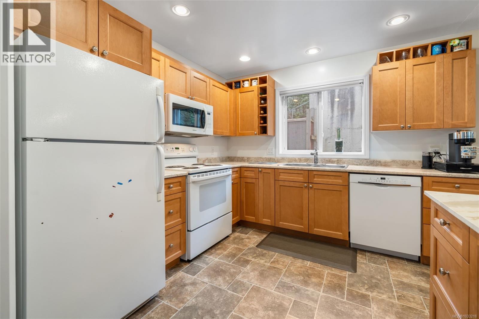 2642 Selwyn Rd - 16