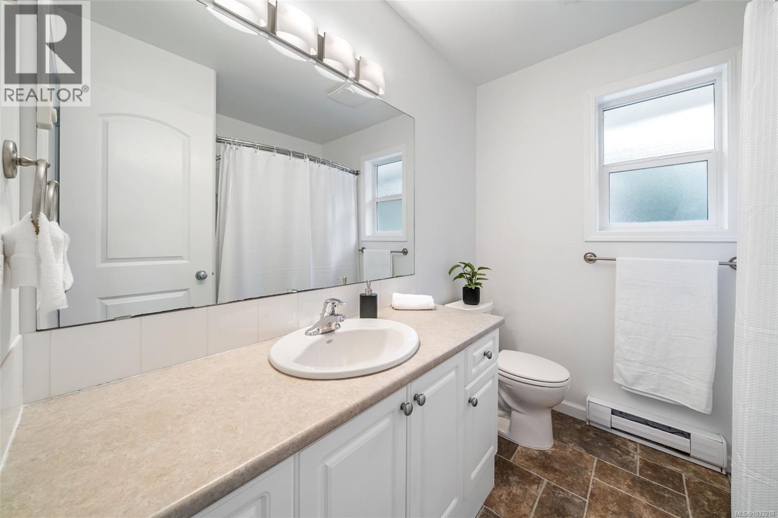 2642 Selwyn Rd - 33