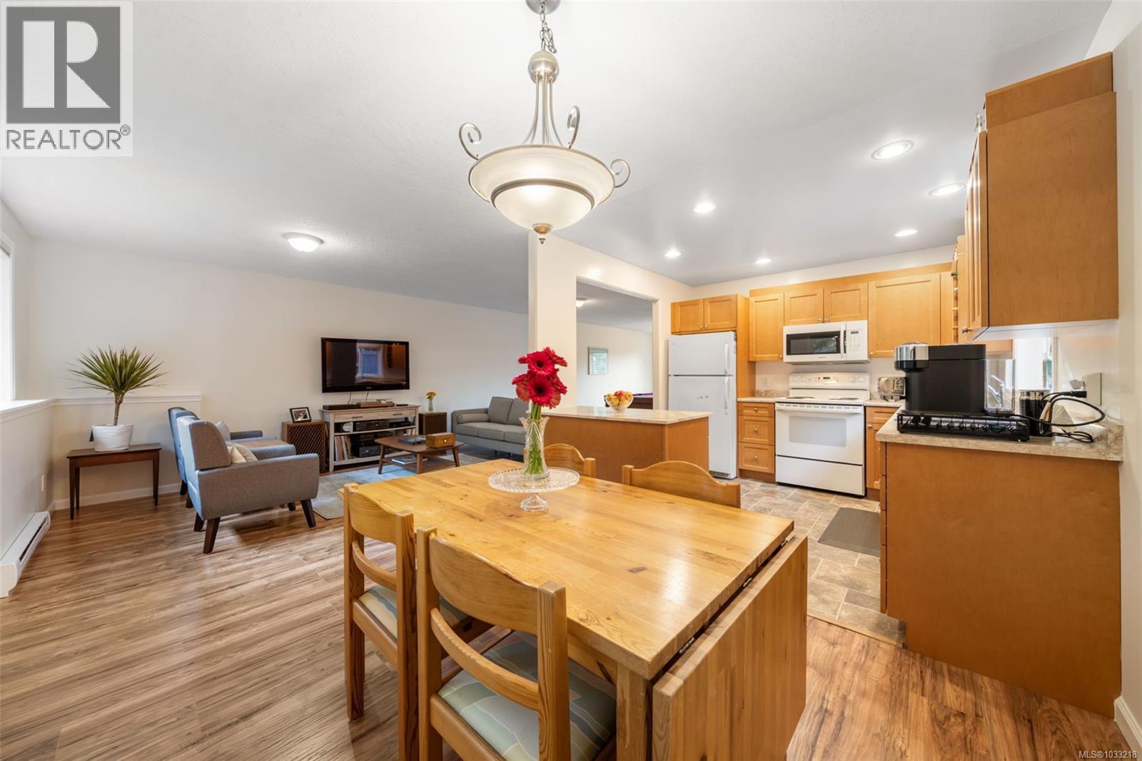 2642 Selwyn Rd - 18
