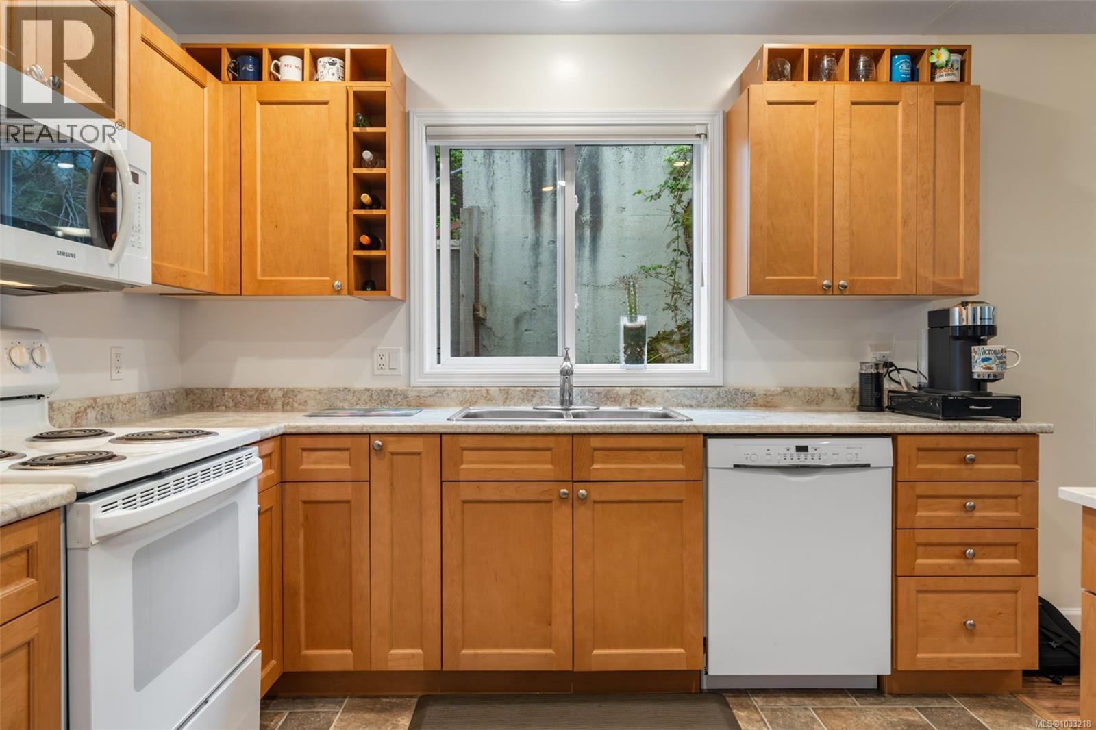 2642 Selwyn Rd - 17