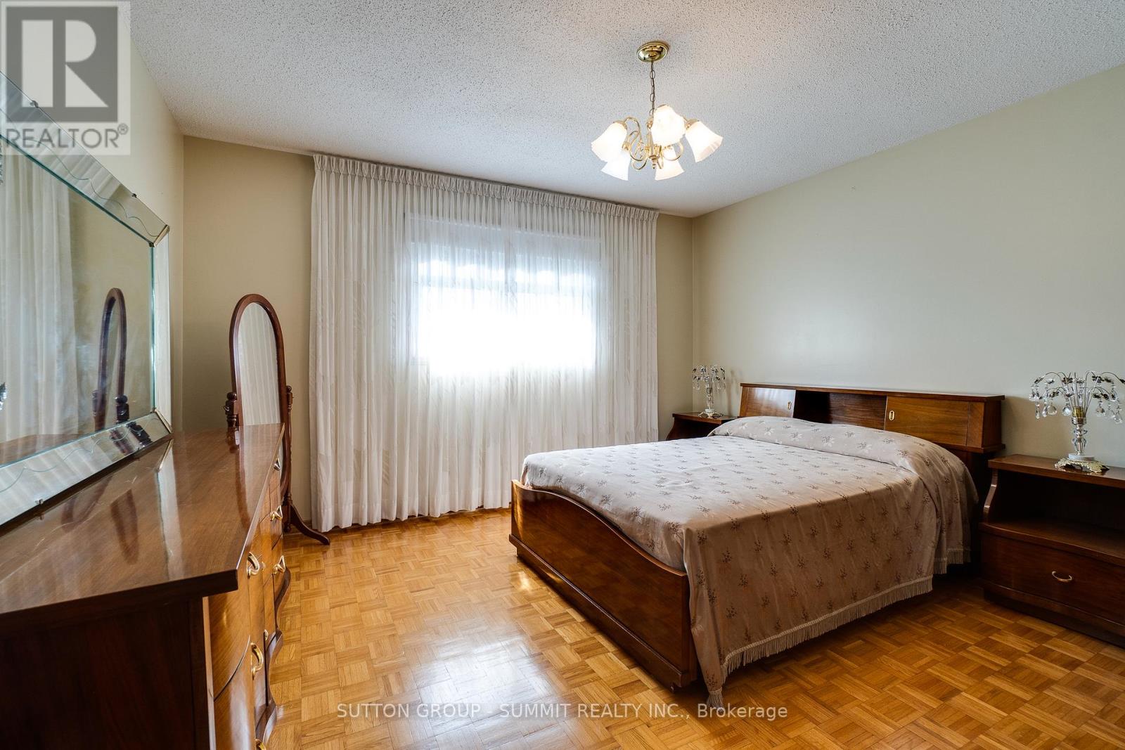1571 CORKSTONE GLADE - 18