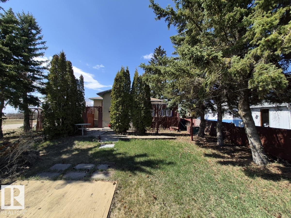 5003 49 ST - 6