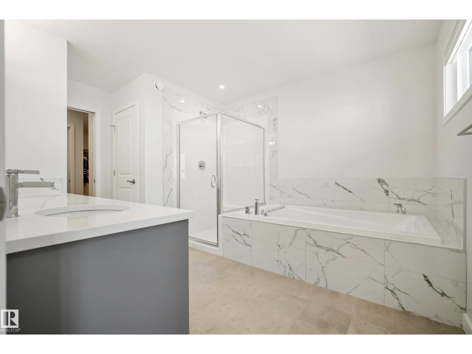 4928 KINNEY RD SW, Edmonton