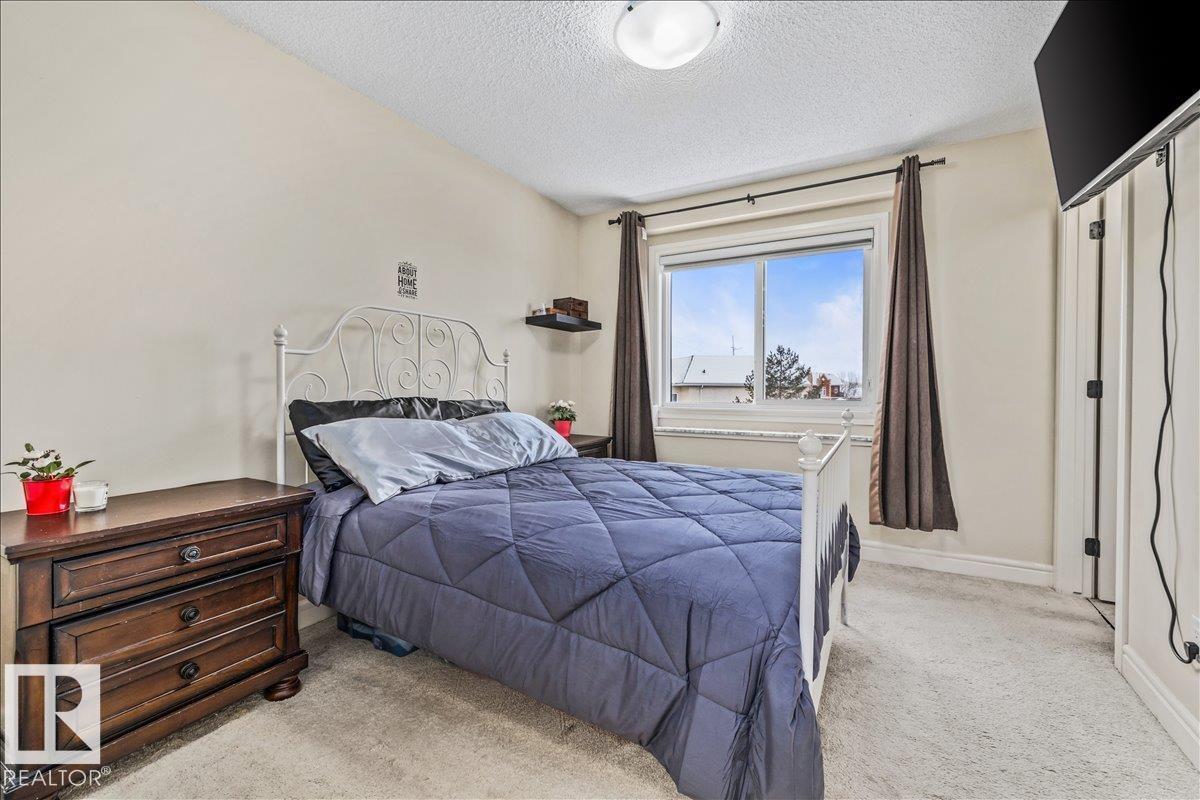 #4 16335 84 ST NW, Edmonton