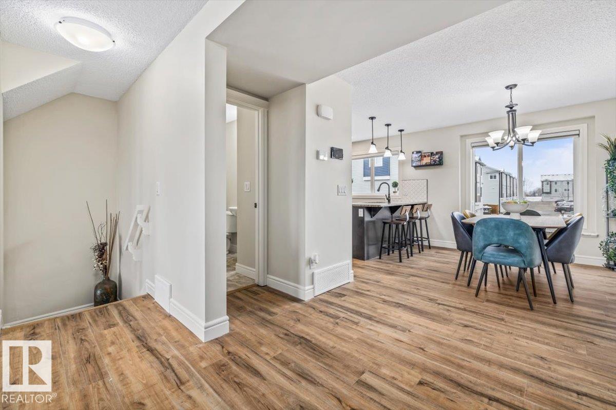#4 16335 84 ST NW, Edmonton