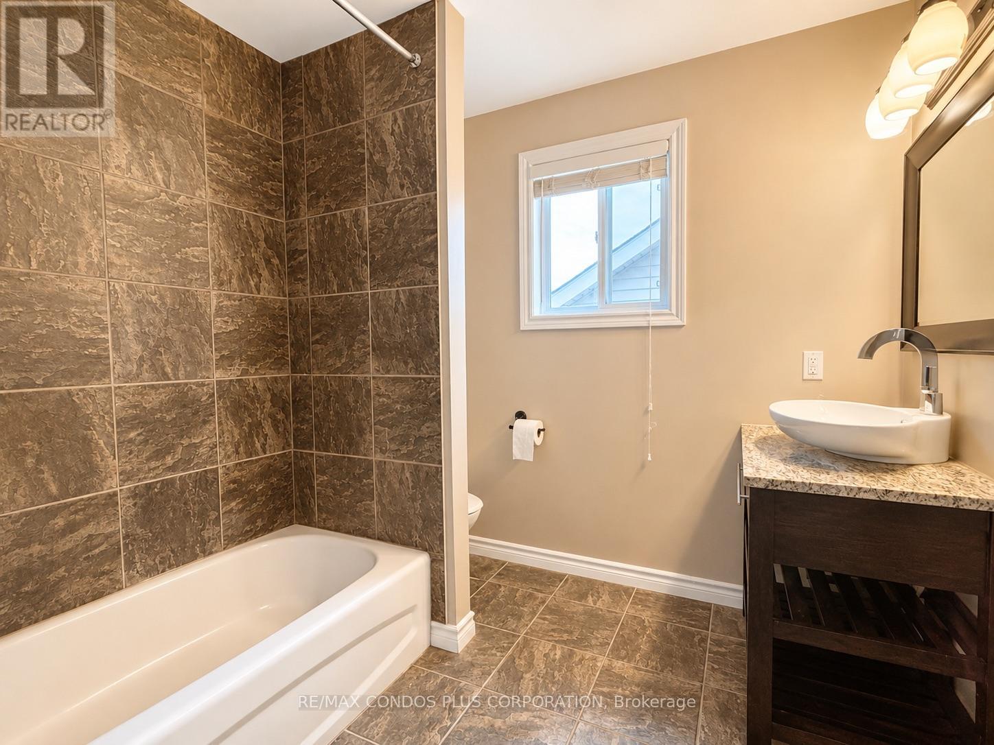 859 BRANDENBURG BOULEVARD - 25