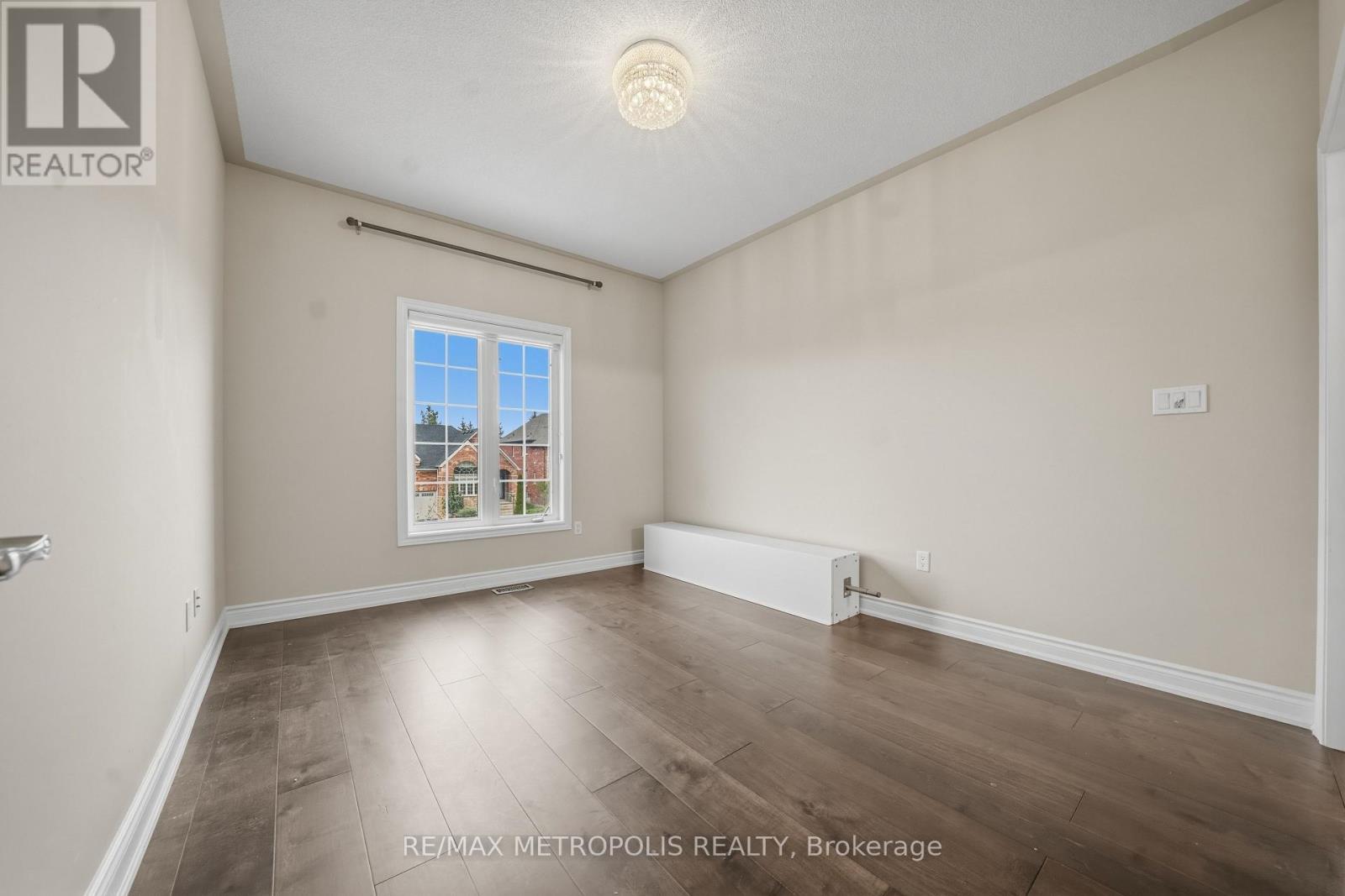 1069 NELLIE LITTLE CRESCENT - 17