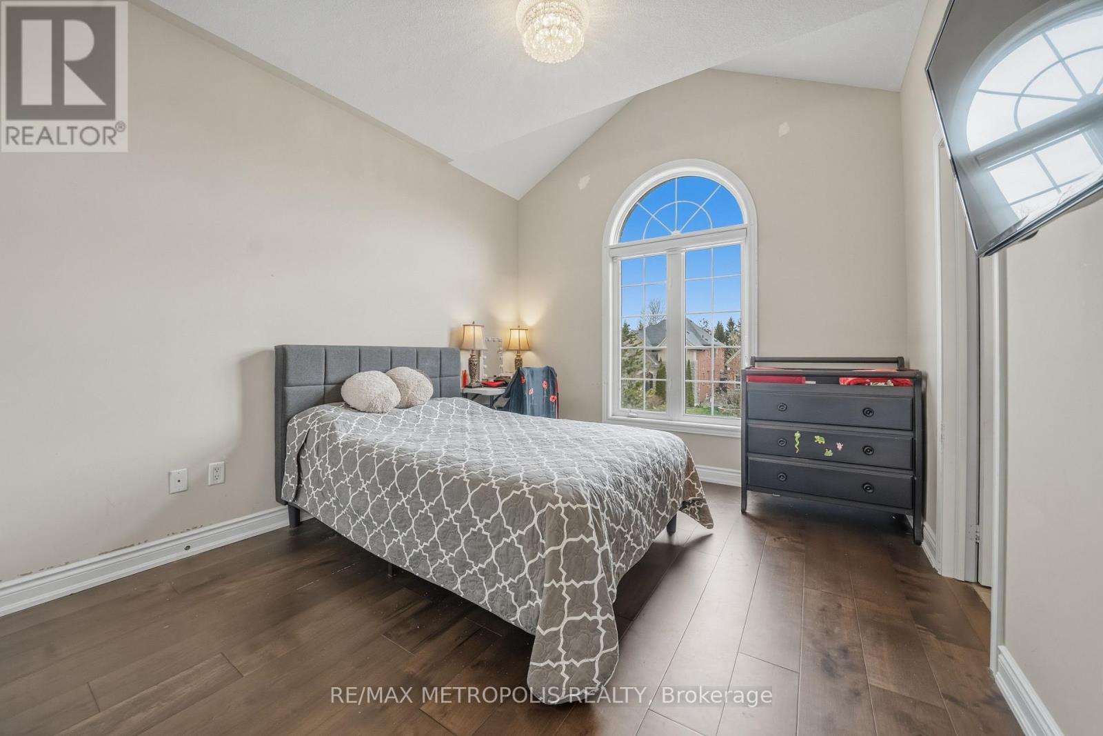 1069 NELLIE LITTLE CRESCENT - 12