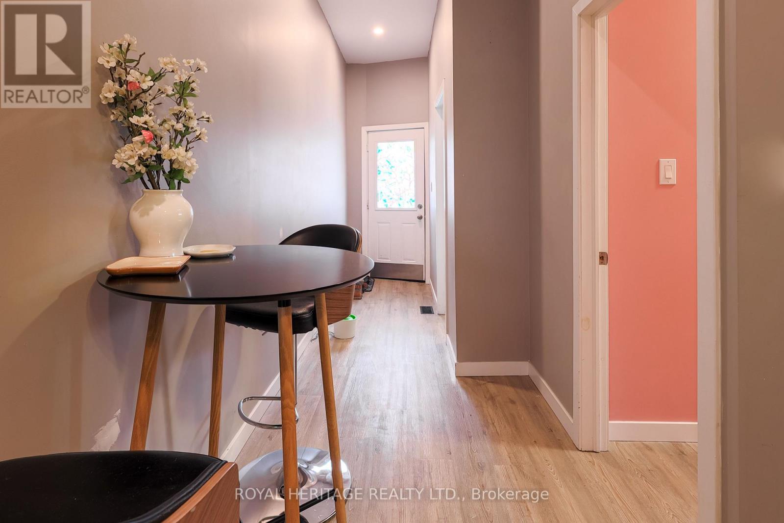 515 PARK STREET N - 8