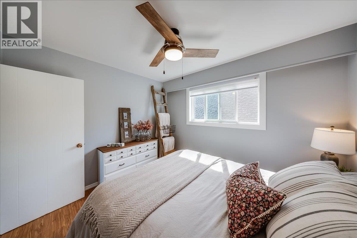 1374 MOUNTAIN Street - 22
