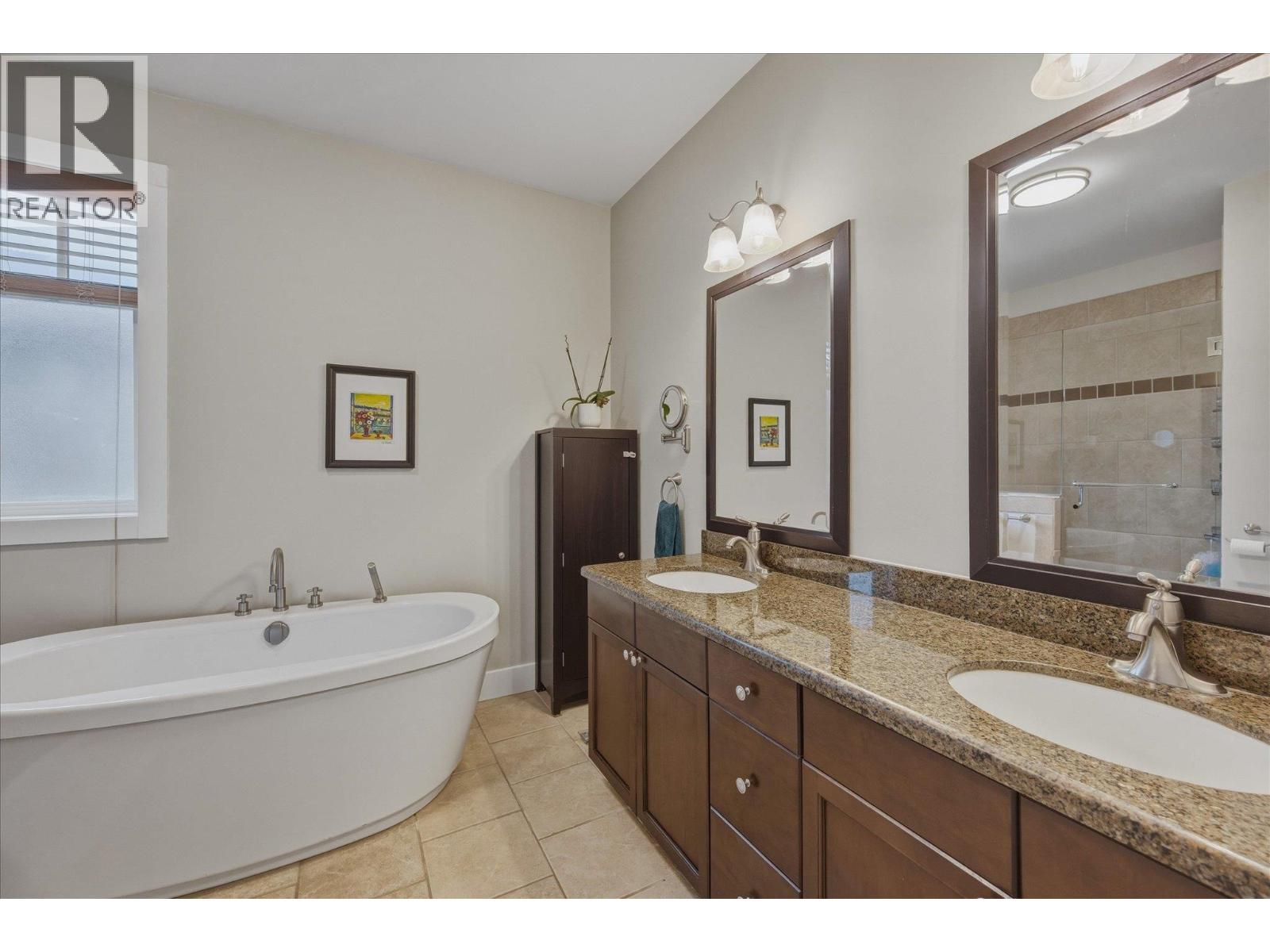 1545 JUDD ROAD, Squamish