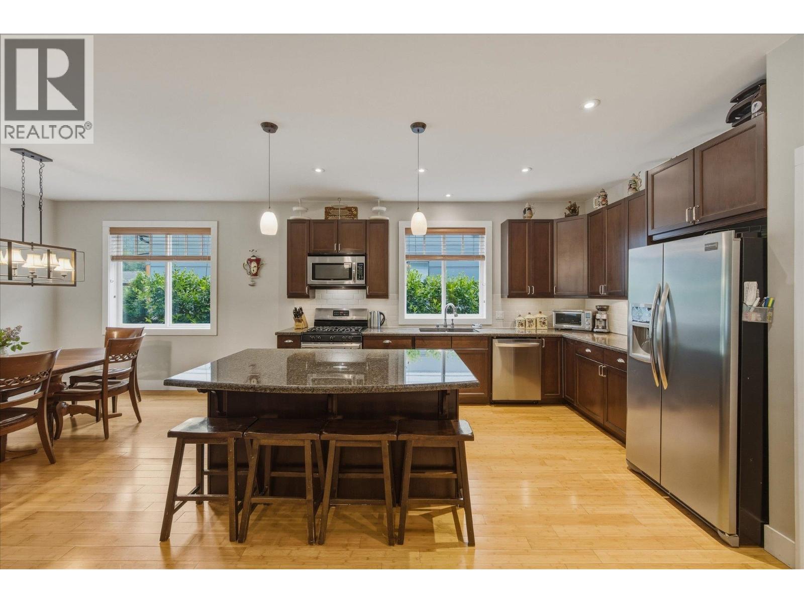1545 JUDD ROAD, Squamish