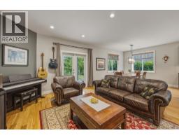 1545 Judd Road, Squamish, BC V0N1H0 Photo 13