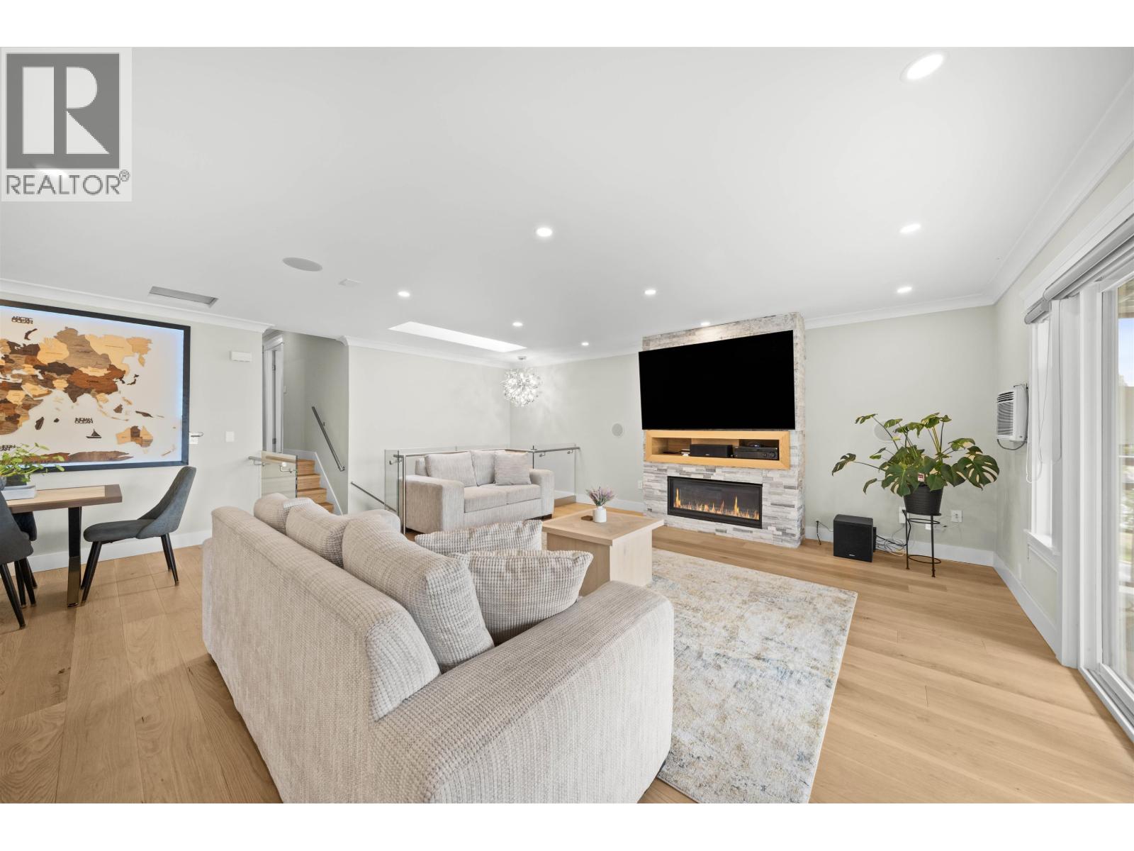 19489 115A AVENUE, Pitt Meadows