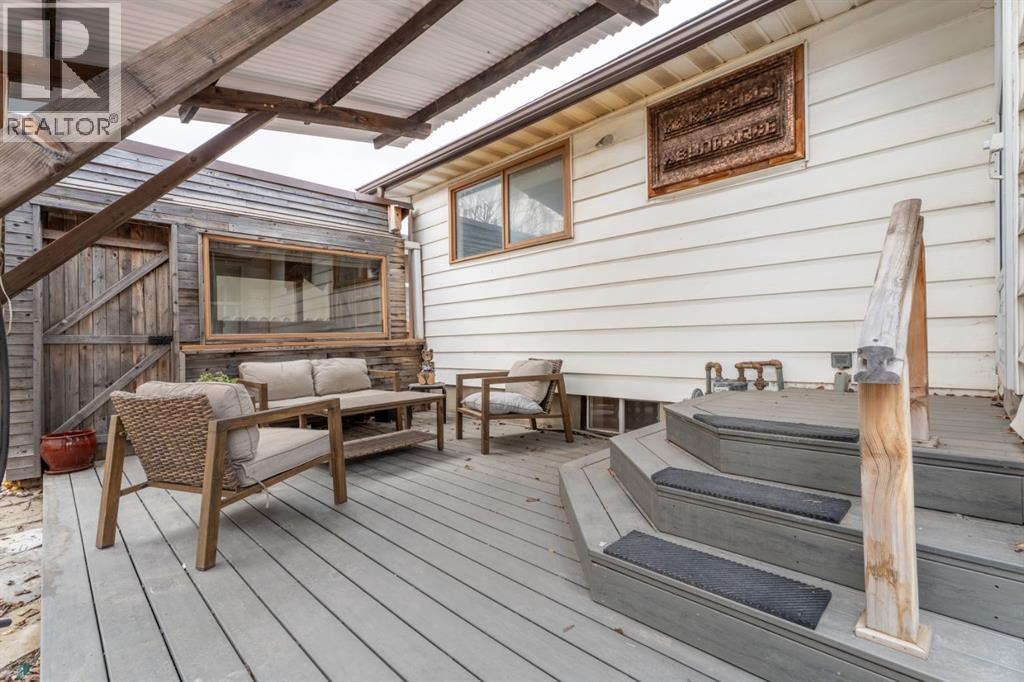 9408 5 Street SE - 40