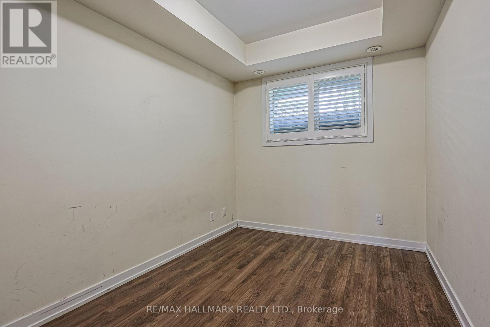 #609 50 DUNSHEATH WAY - 17