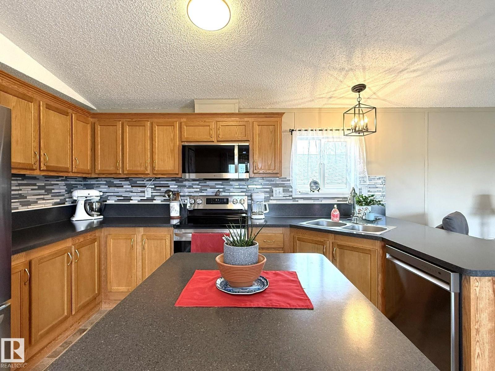 17 Midland RD — photo 17