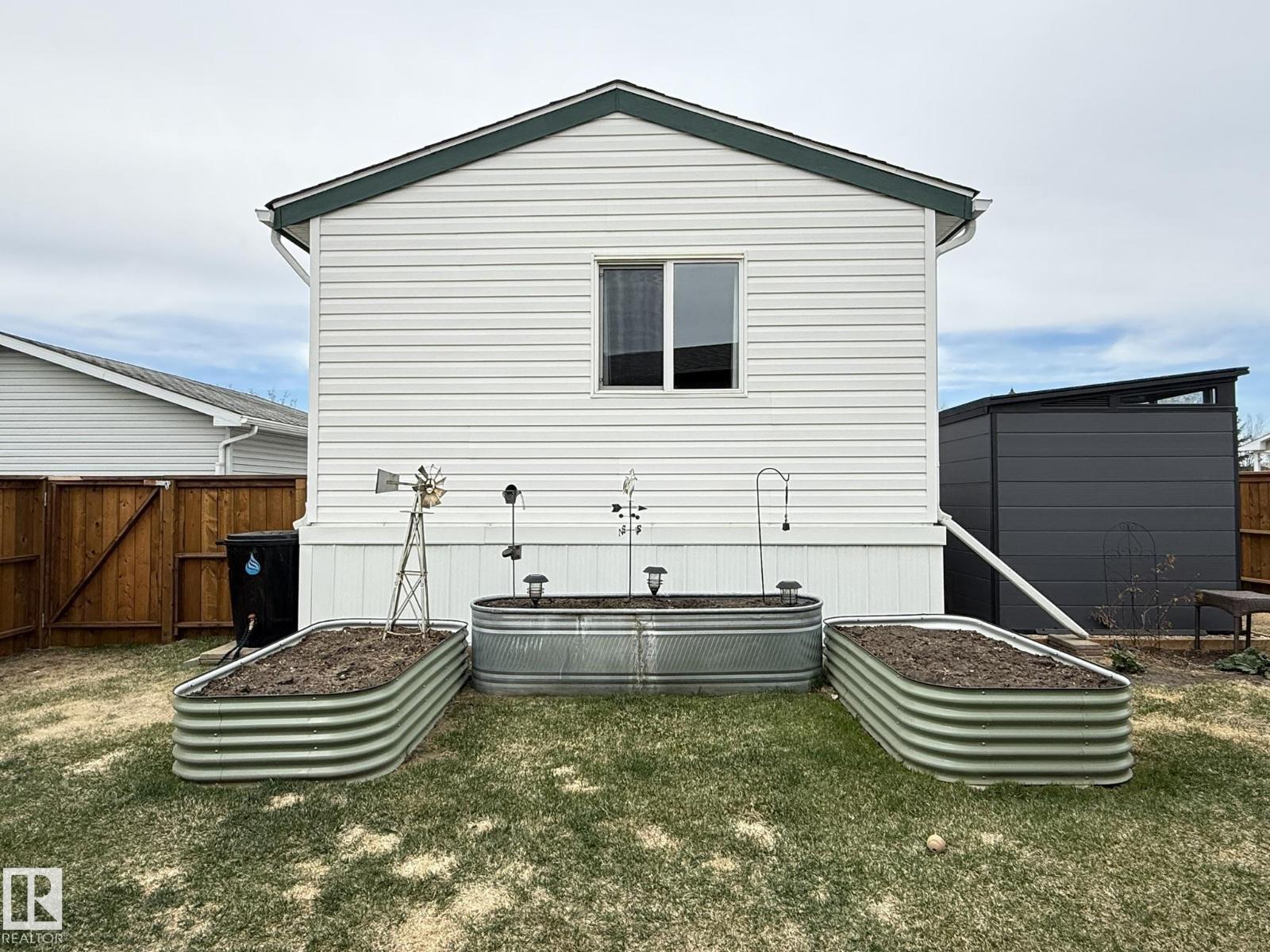 17 Midland RD — photo 26
