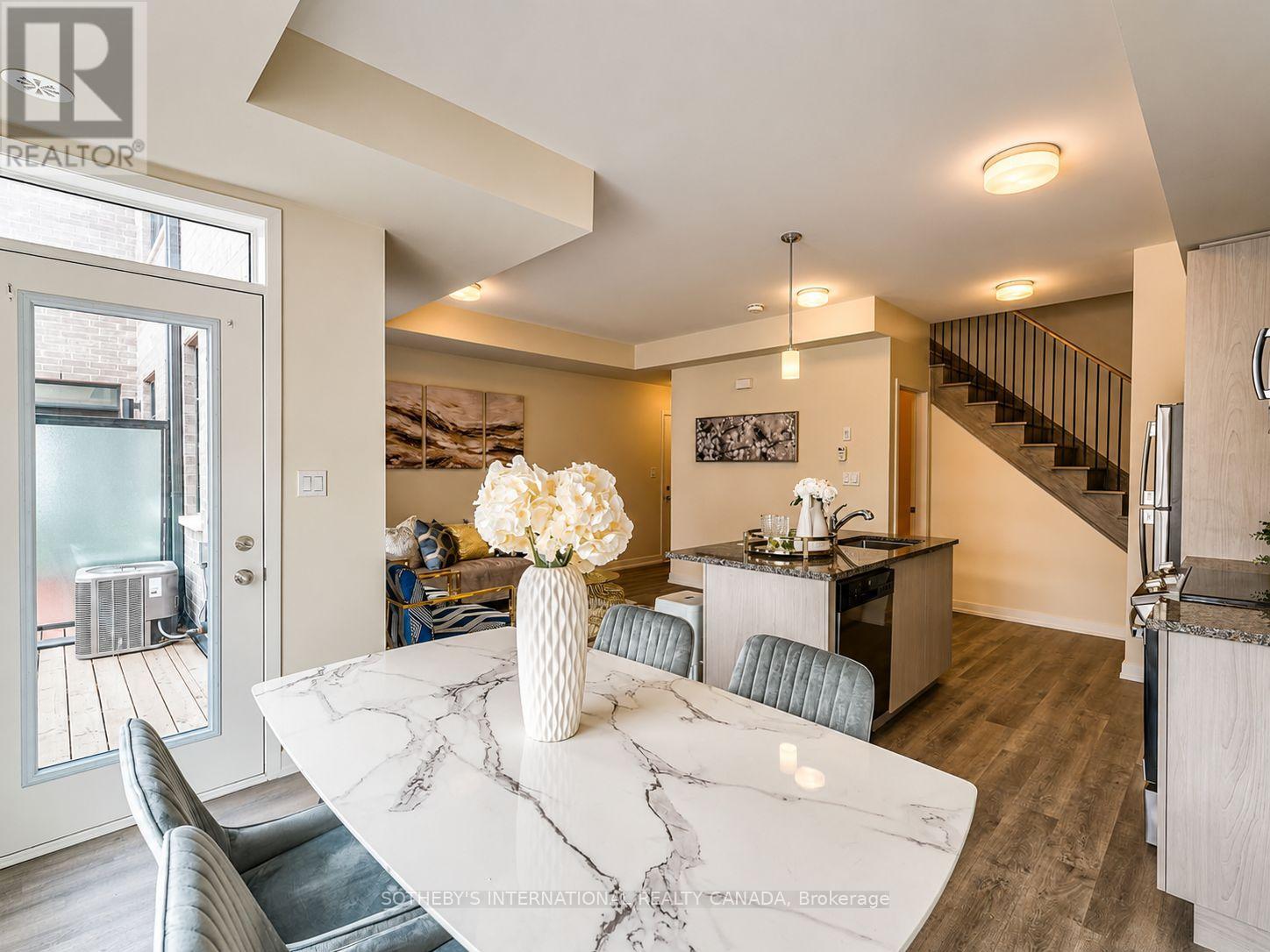 #419 2550 CASTLEGATE CROSSING - 12