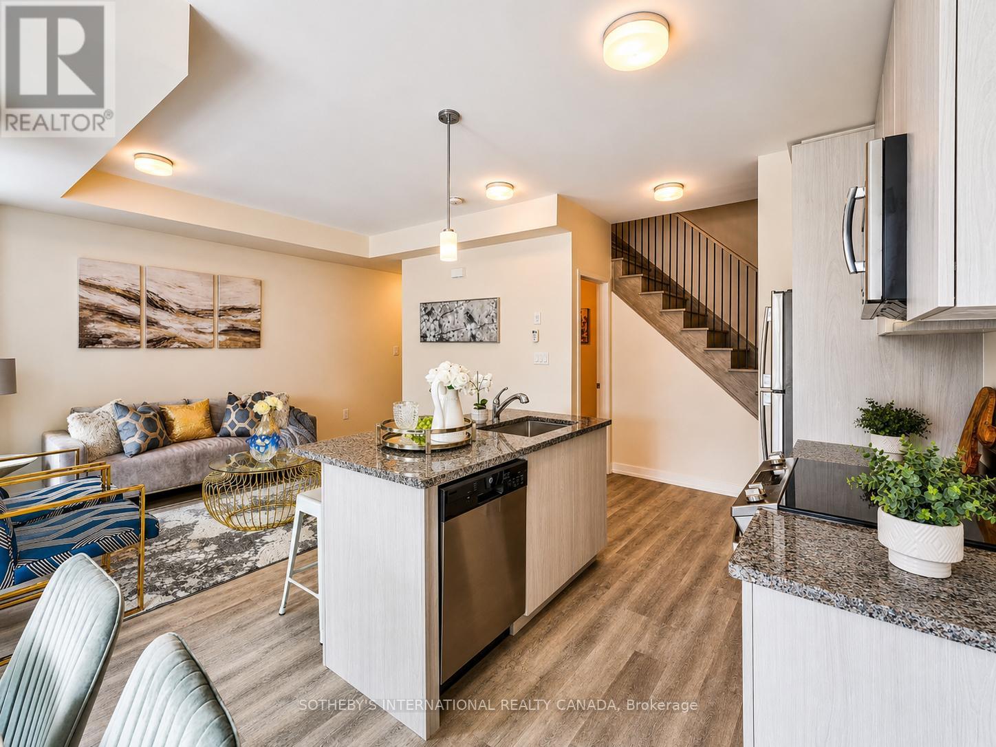 #419 2550 CASTLEGATE CROSSING - 6