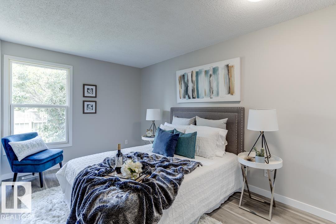 7032 MILL WOODS RD NW, Edmonton