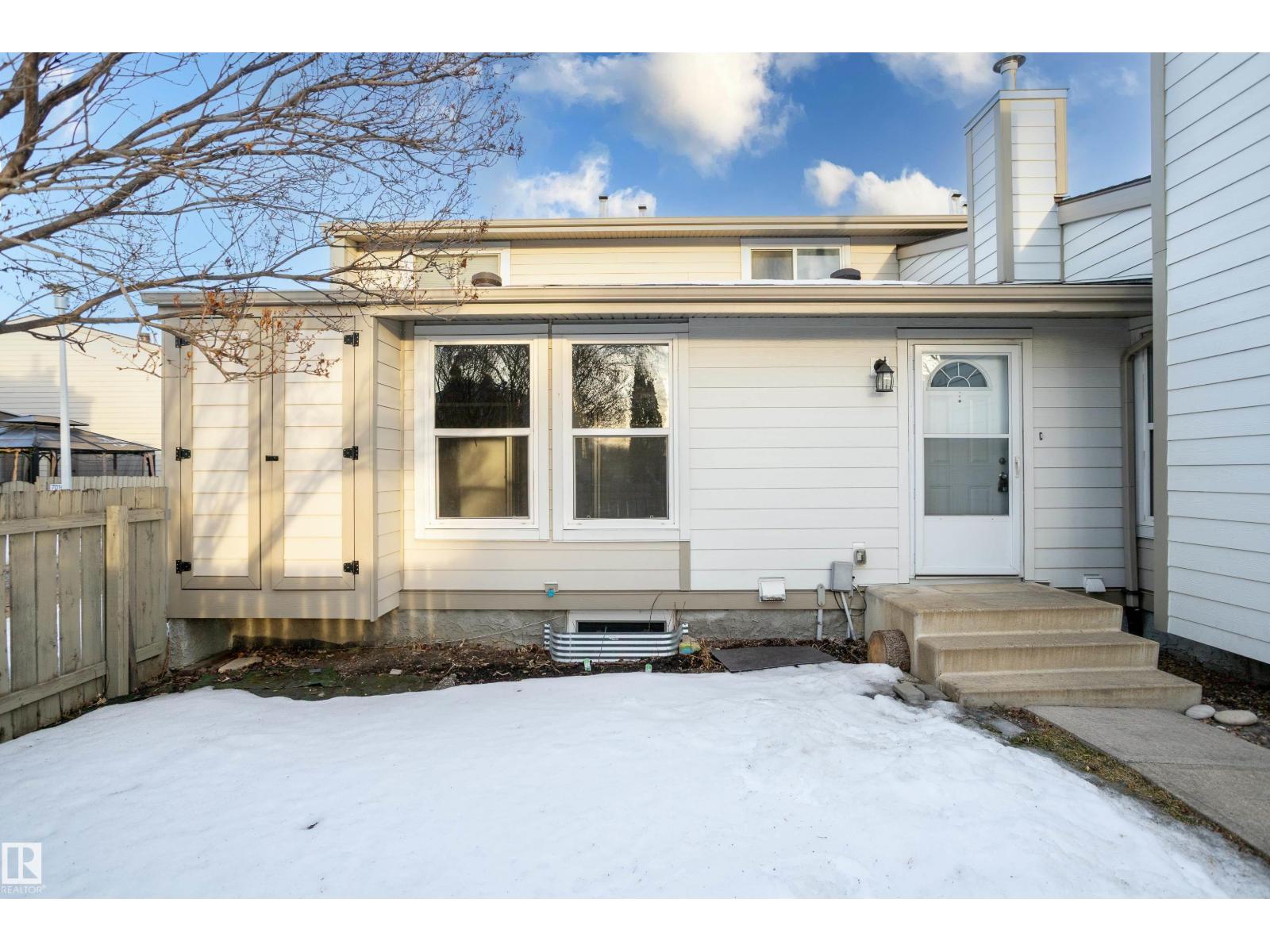 7032 MILL WOODS RD NW, Edmonton